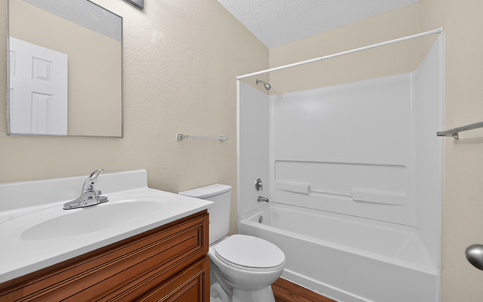 Polaris Point - 4x2_5 1349 - Primary Bathroom